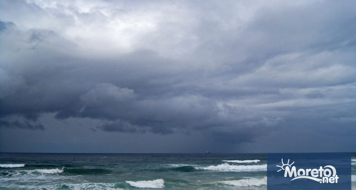 В неделя над Черноморието облачността ще е значителна Главно по