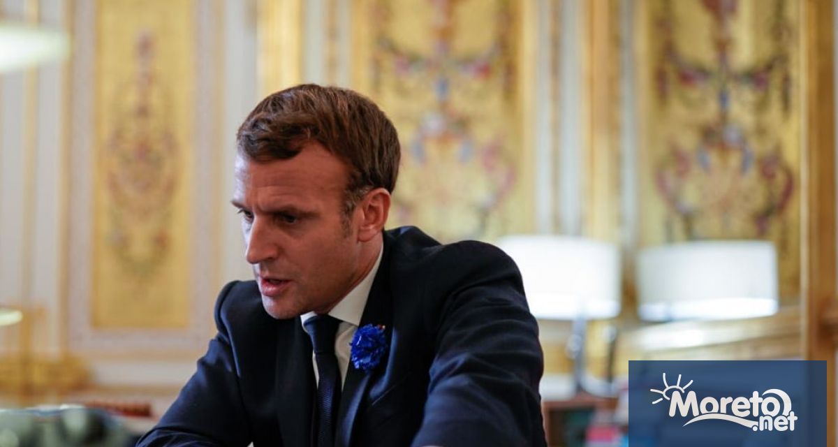 Френският президент Еманюел Макрон призова в събота за незабавно спиране