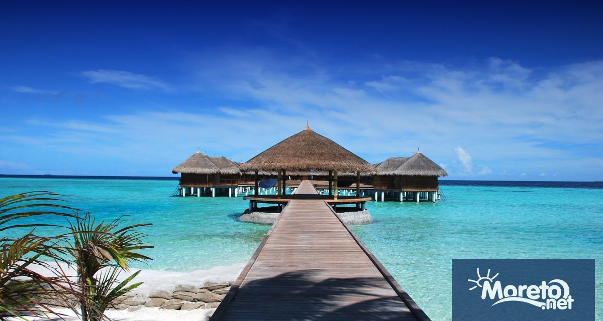 Малдивите станаха първата страна в света която въведе забрана за