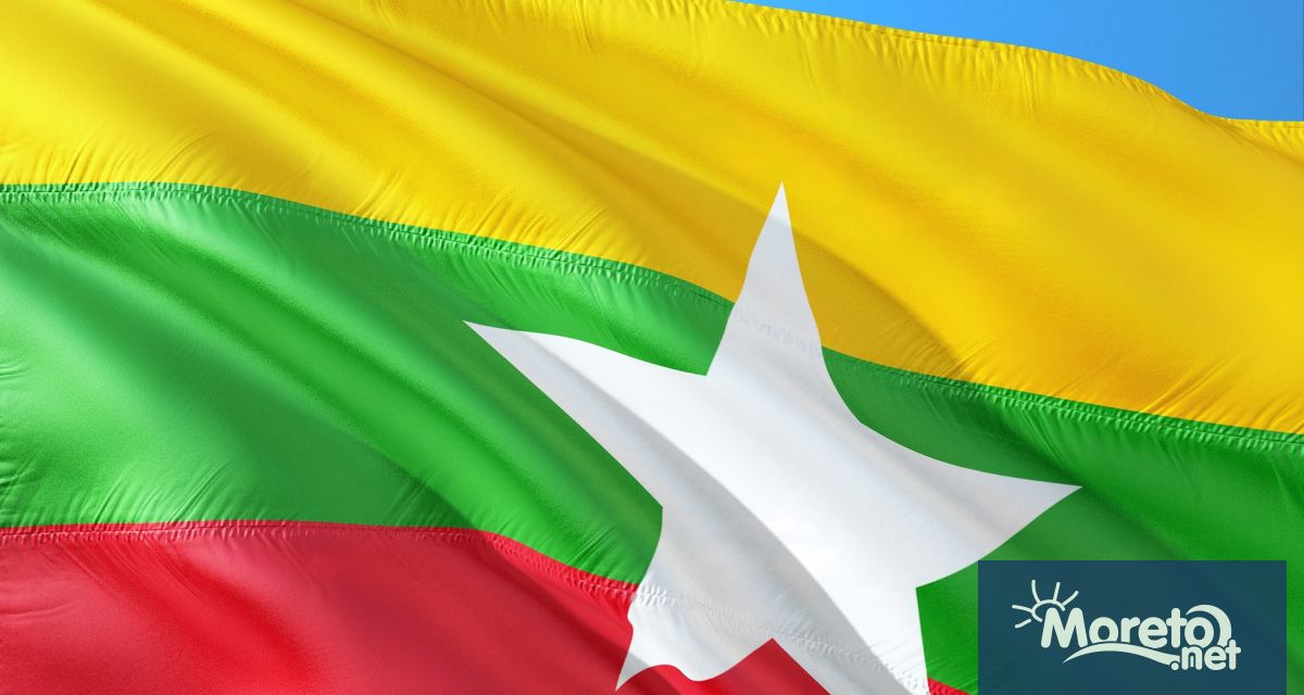 Най малко 34 души са загинали а десетки са ранени след