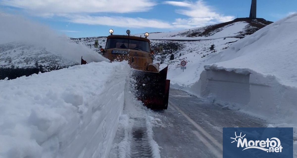 Работата на техниката на Обходния път на Монтана е затруднена