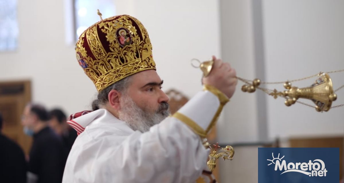 Варненският и Великопреславски митрополит Йоан празнува на 13 февруари своята