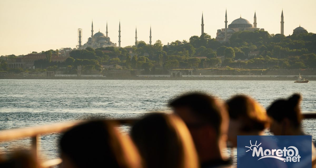 Пътуванията на български граждани в чужбина през февруари 2023 г