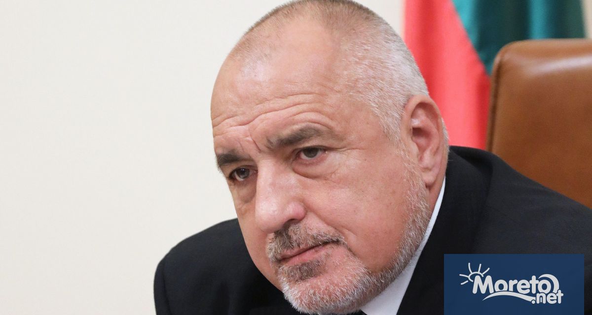 Никой не постига успех без да признае помощта на другите