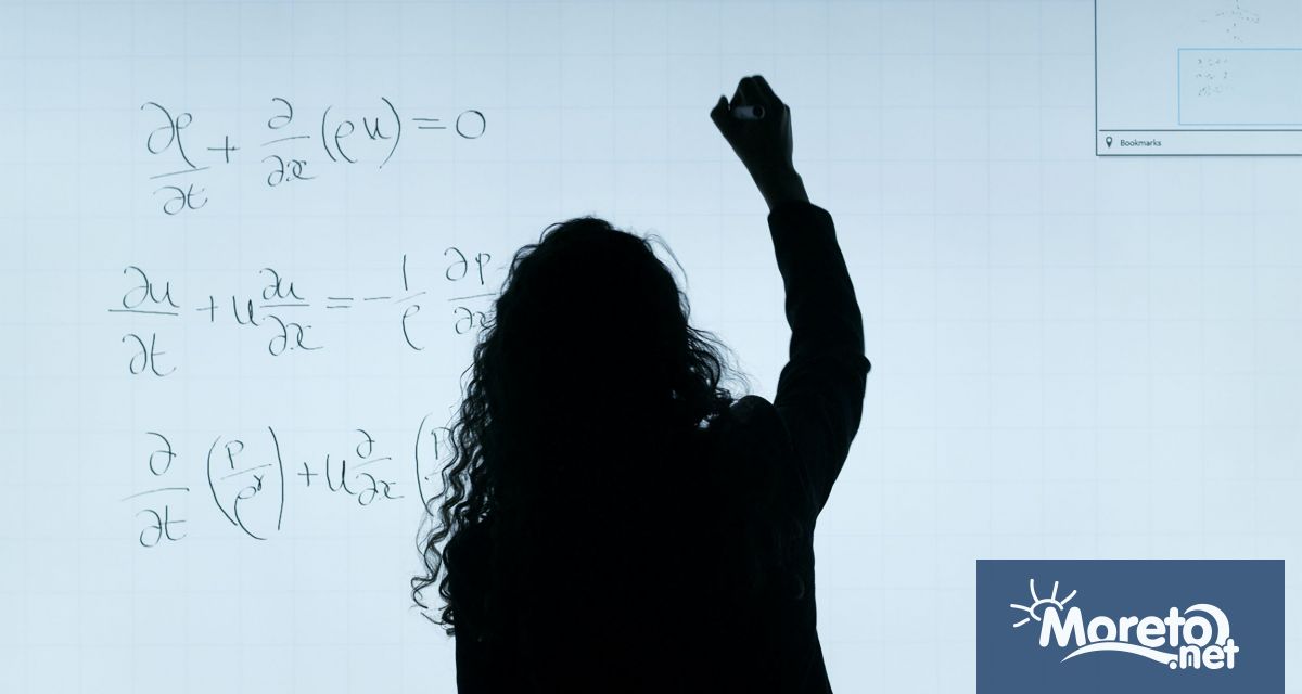 Над 70 свободни работни места за учители са обявени във