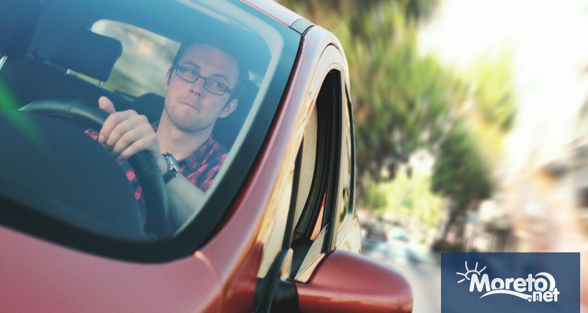 Немската автомобилна група Фолксваген изтегля за техническа проверка 60 490