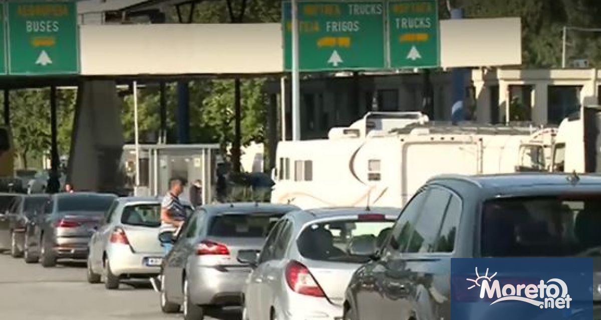 Ежегодно през летните месеци нараства броят на пътуващите към Гърция