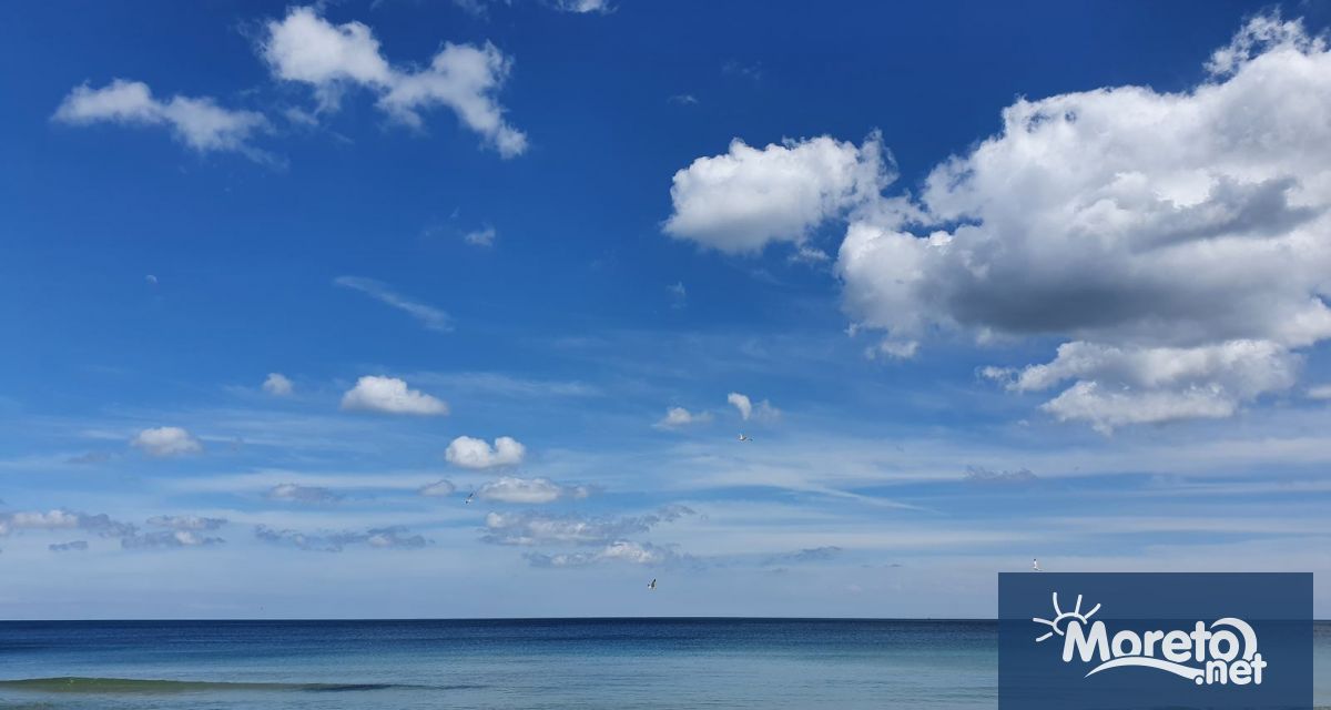 През тази нощ над по голямата част от страната ще бъде