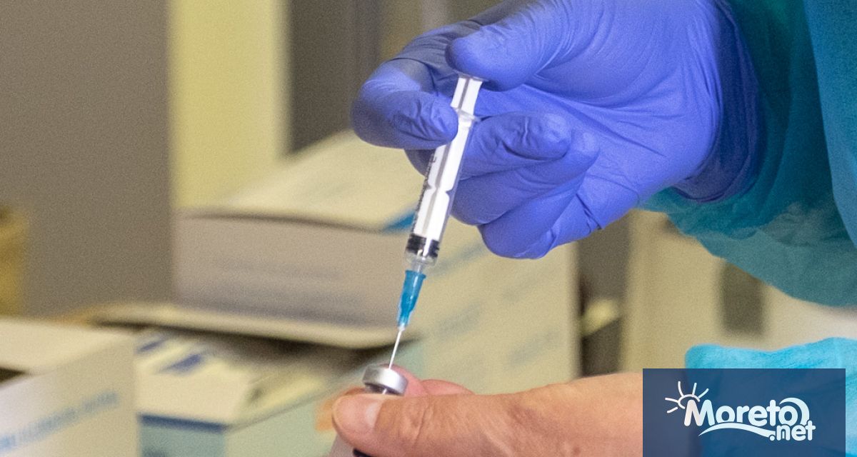 Двойно повече желаещи за ваксинация срещу COVID 19 минават дневно през