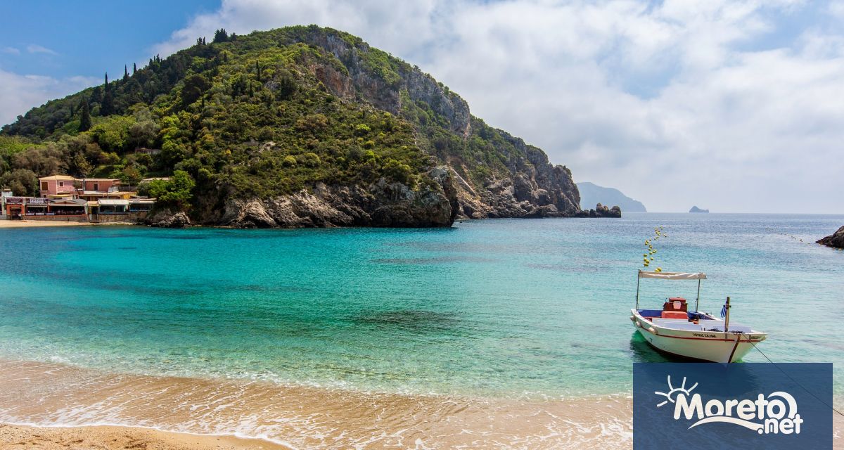 Приходите от туризъм за първото полугодие в Гърция счупиха нови