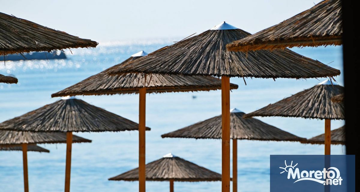 Летният туристически сезон започна колебливо но в момента протича нормално