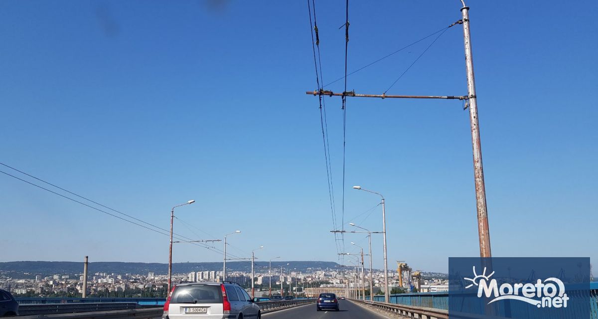 Преминаването по Аспаруховия мост е безопасно Това се казва в