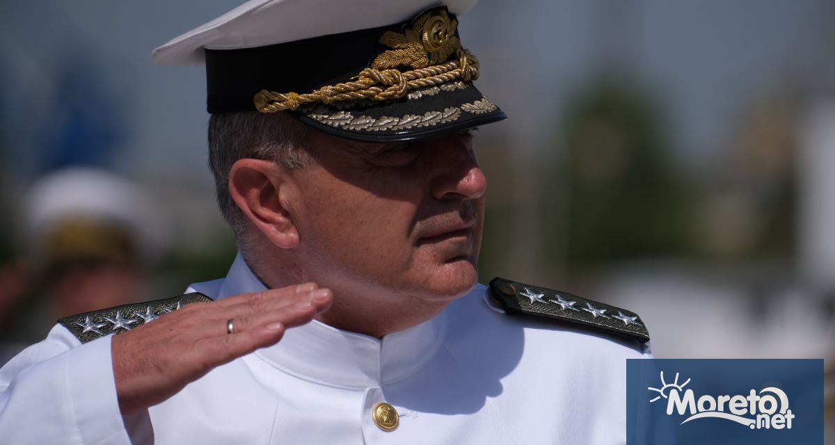 Адмирал Емил Ефтимов да бъде началник на отбраната за още