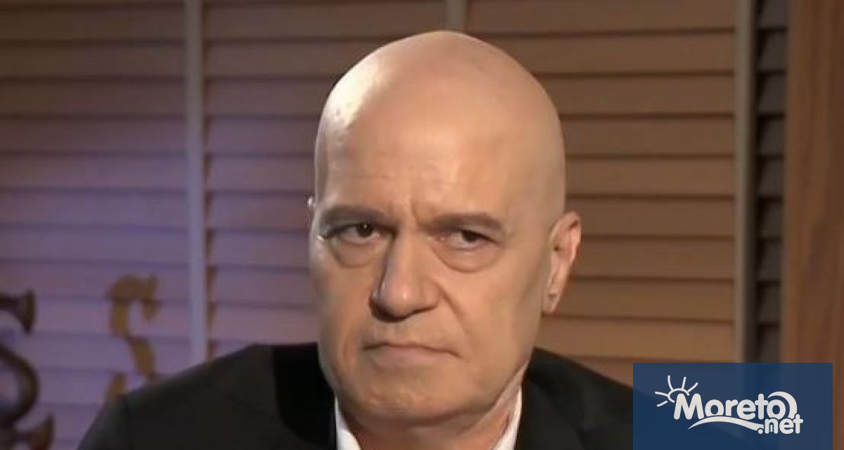 Това написа във Фейсбук лидерът на Има такъв народ Слави