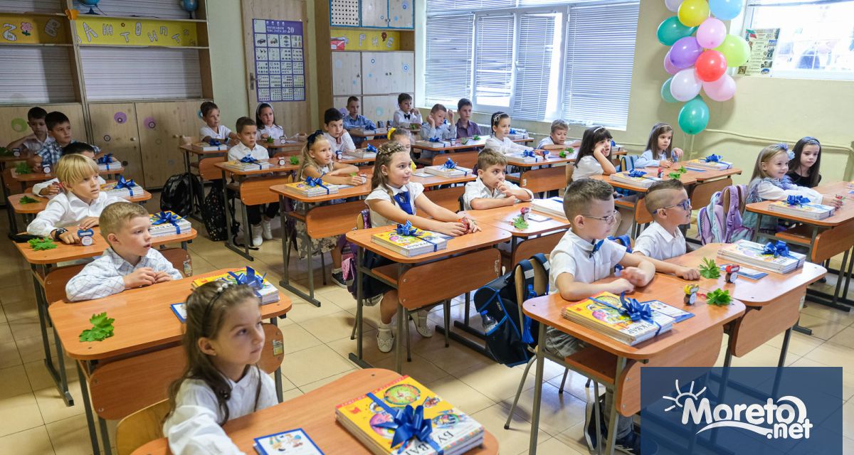 57 хил първолаци ще прекрачат училищния праг на 15 септември
