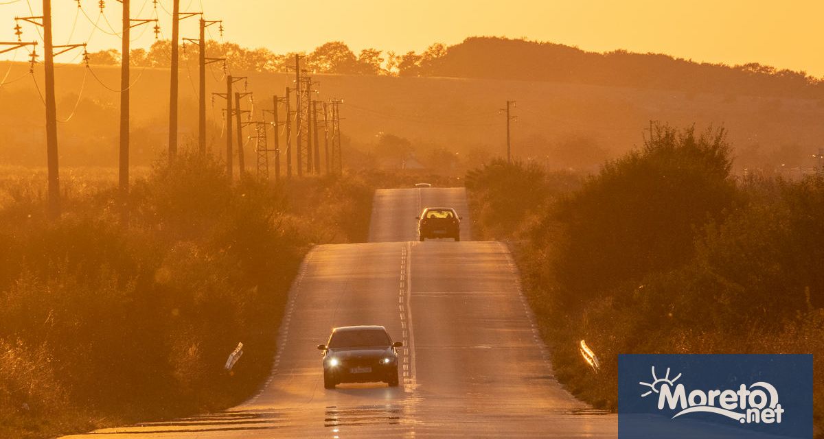 I СЪСТОЯНИЕ НА АВТОМАГИСТРАЛИТЕ АМ Хемус Област Шумен Движението от км 339 160