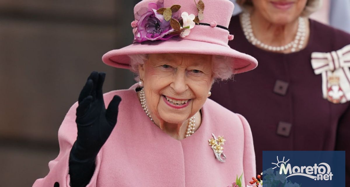 Топовни салюти ще отбележат 96-я рожден ден на кралица Елизабет