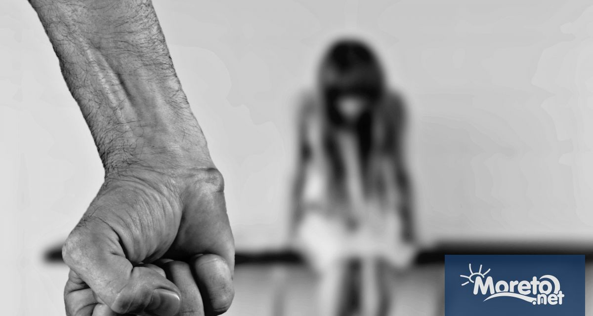 Назначената съдебно медицинска експертиза показала че тя е починала в резултат