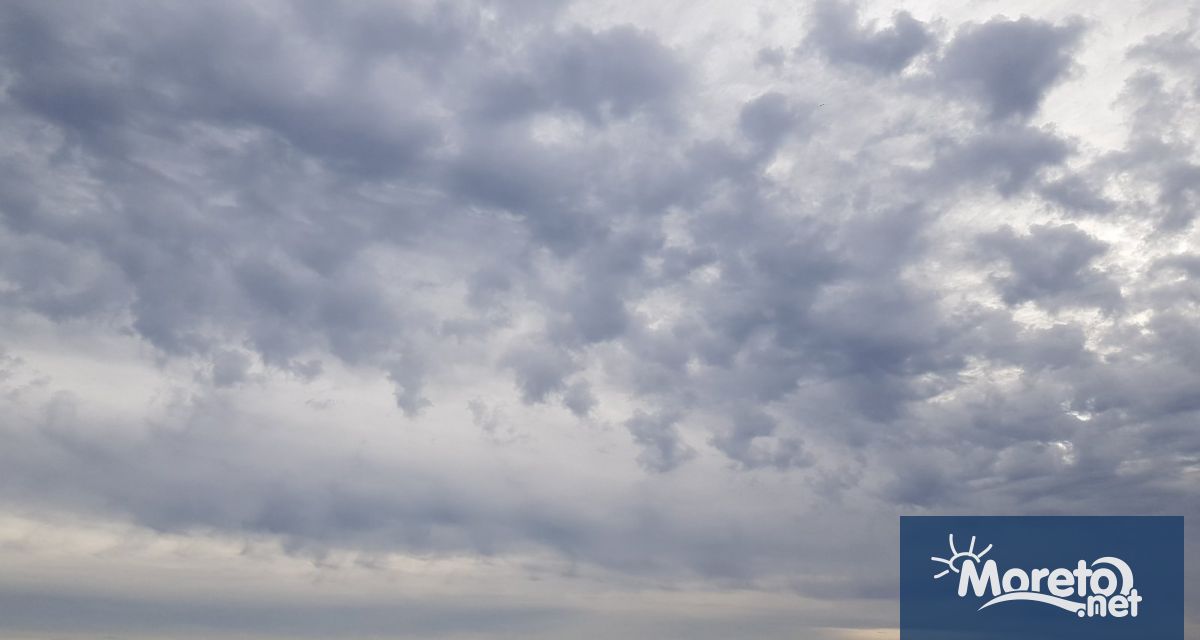 През следващото денонощие времето в страната ще е динамично След