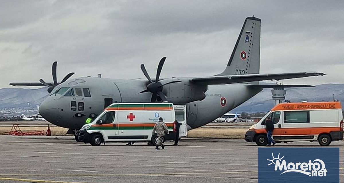 Самолет Спартан летя до Варна днес заради донорска ситуация съобщиха