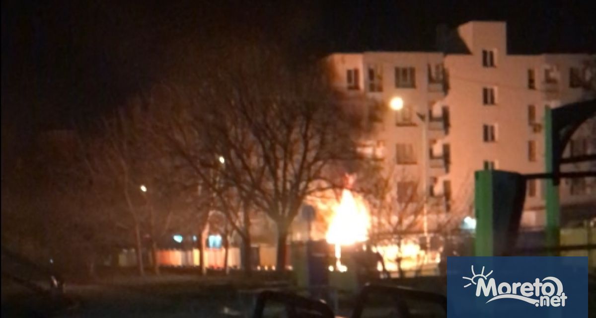 Вандали са запалили контейнер за смет във Варна през изминалата