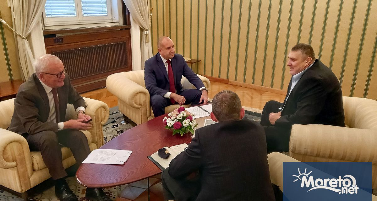 Държавният глава Румен Радев се срещна днес на Дондуков 2