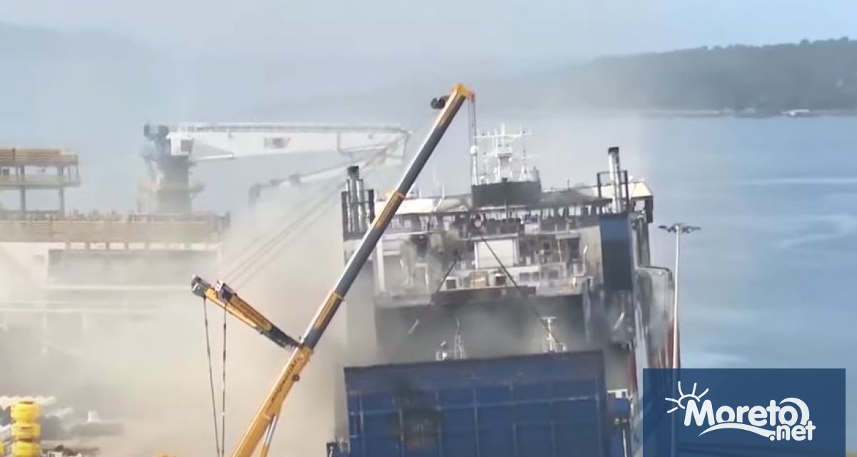 За нов пожар е възникнал на ферибота Юрофери Олимпия горял