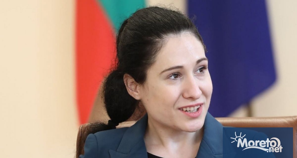 Зам министърът на отбраната Ралица Симеонова подаде оставка и обяви че