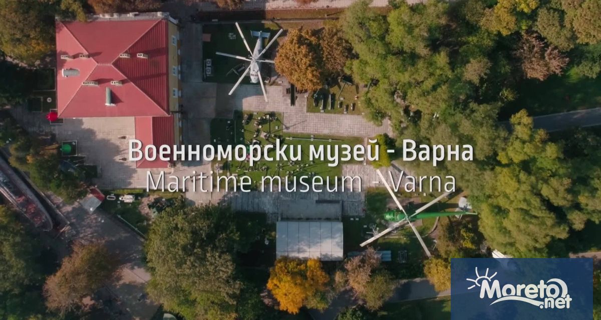 Във връзка с коледните и новогодишните празници експозицията на Военноморския