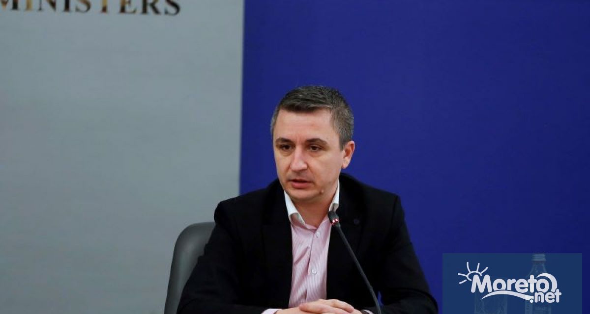 Днес вицепремиерът и министър на финансите Асен Василев и министърът