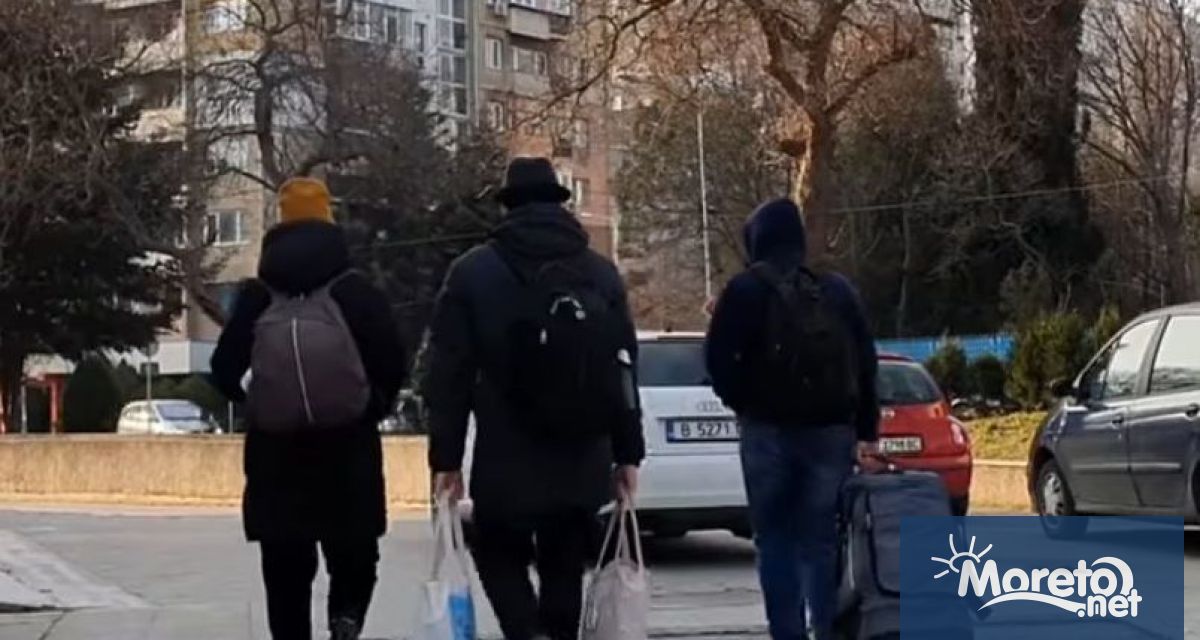 Ще има бърза процедура украинските бежанци да получават работни визи
