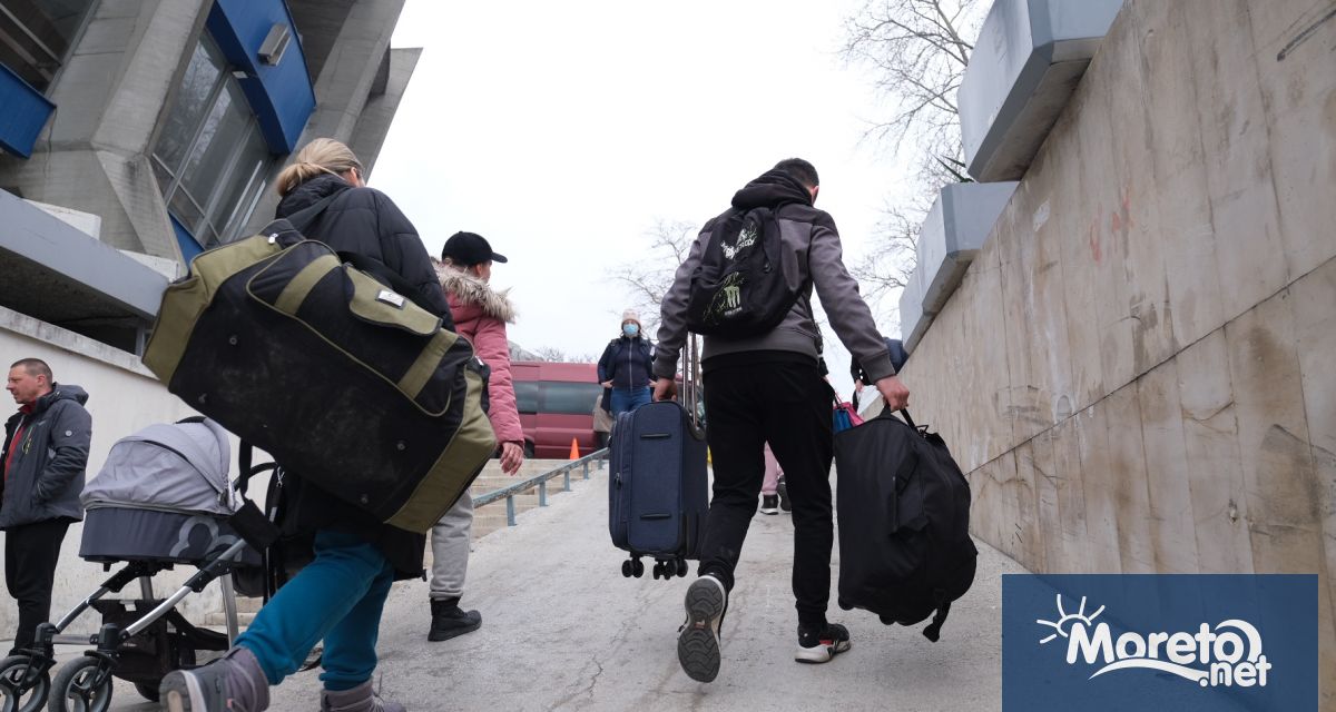 Около 7 процента от населението на Украйна е избягало от