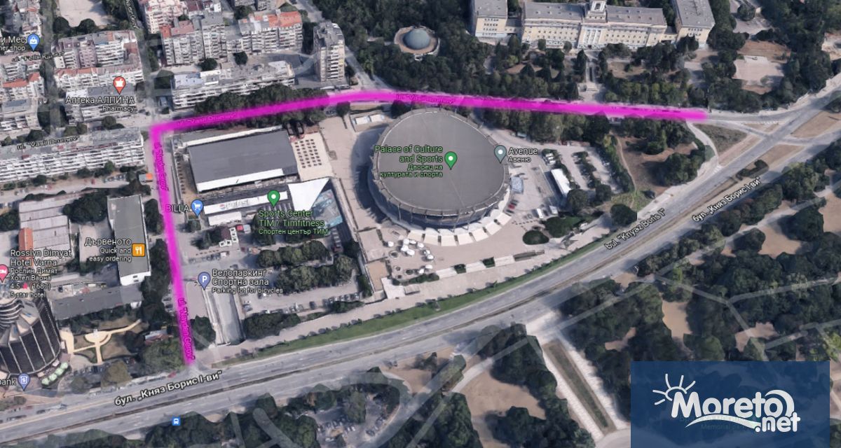 Синята зона на част от две улици в района на