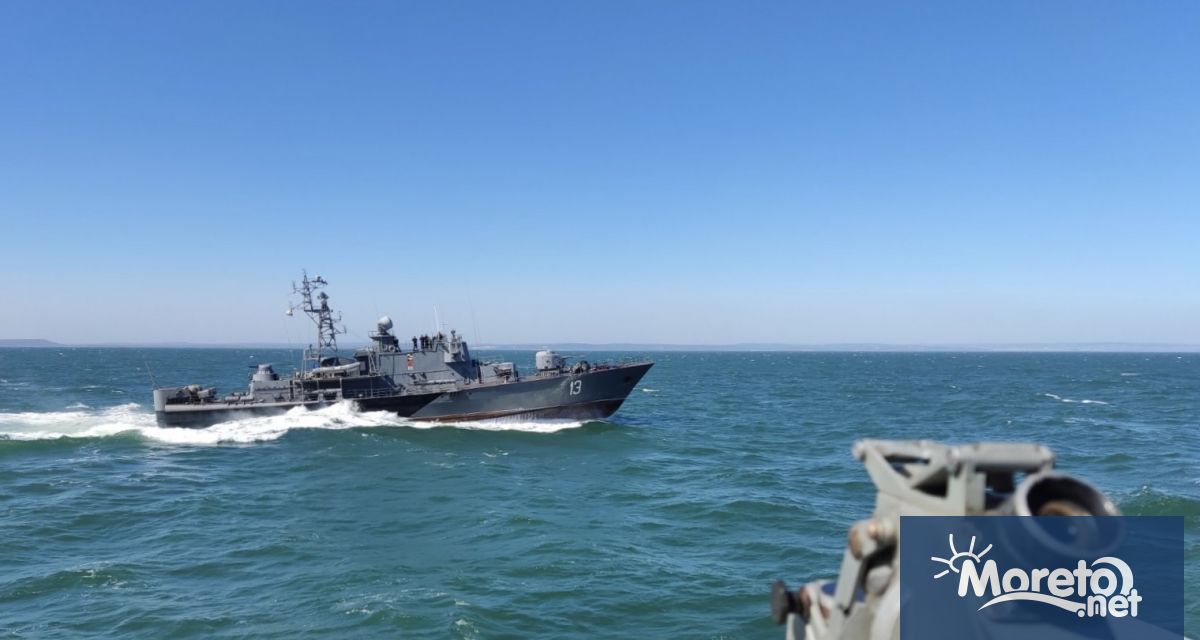 В периода от 22 до 24 март кораби от Флотилия