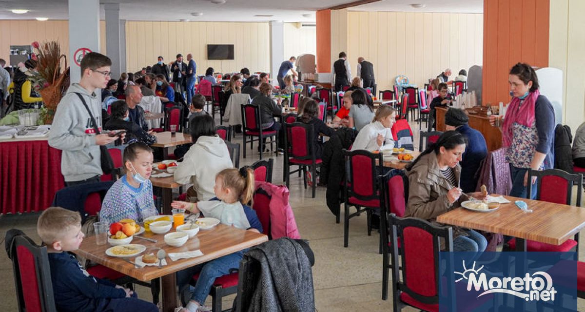 България ще продължи програмата за настаняването на украинските бежанци като