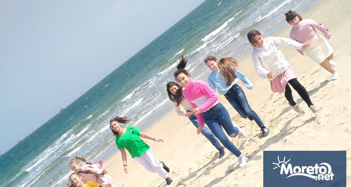 В най ветровитите дни на отминалата седмица детско шлагерно студио ДА