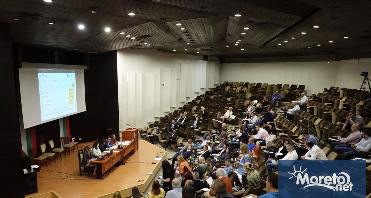 Местният парламент прегласува върнати от областния управител на Варна Благомир