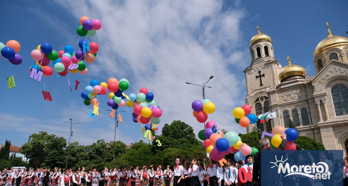 С благодарствен молебен и празнично шествие Варна ще отбележи 24