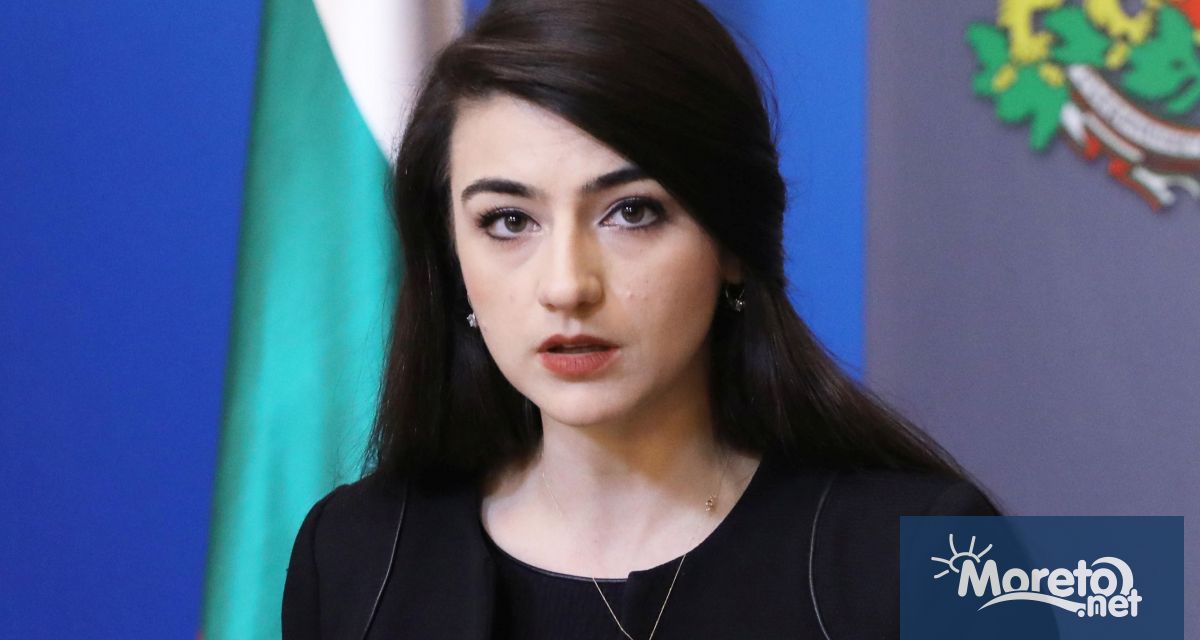 Лена Бориславова началничката на кабинета на премиера в оставка Кирил