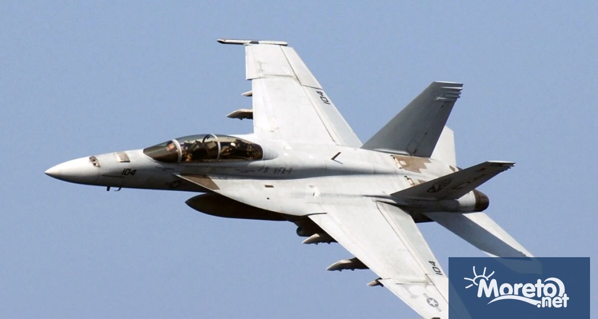 Изтребител F 18 се разби в испанската военновъздушната база до