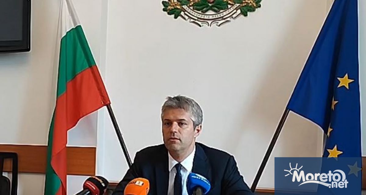 Решенията за продажбата на 16 от 19 общински имота във