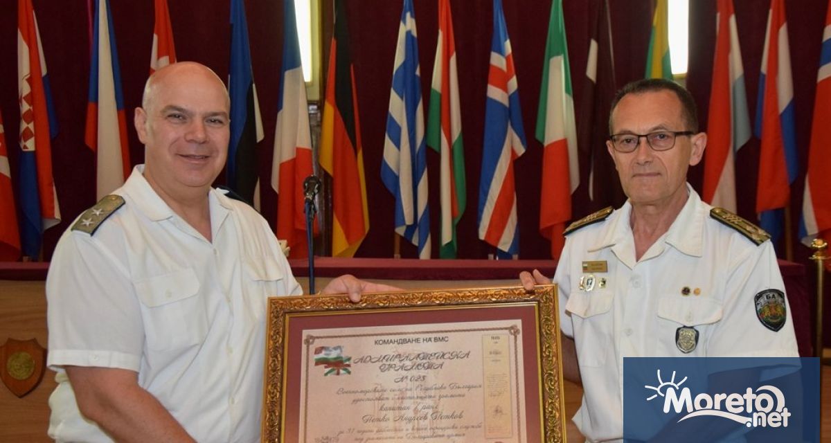 На 10 юни след 31 години доблестна служба в редиците