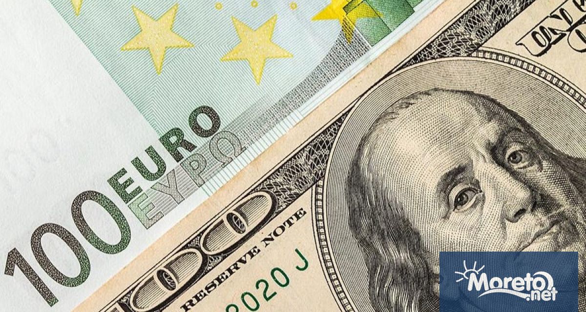 Курсът на еврото спрямо долара отстъпи до най ниското си равнище