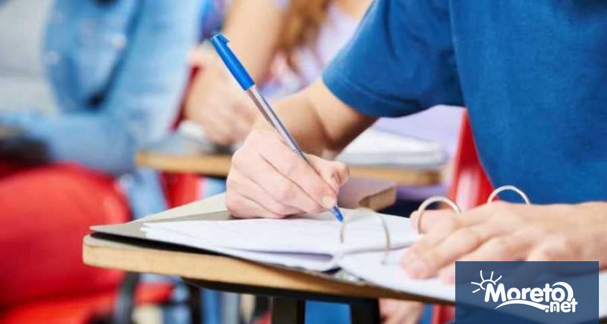 Министърът на образованието и науката проф Галин Цоков представи разработените