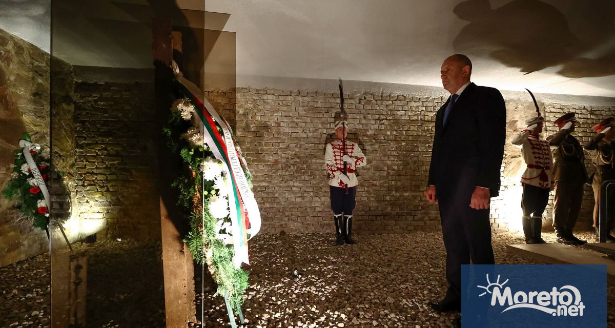 Държавният глава участва във възпоменателното поклонение по повод 80 ата годишнина