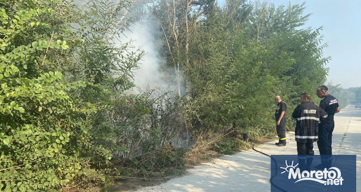 От часове в района на военното поделение при Побити камъни