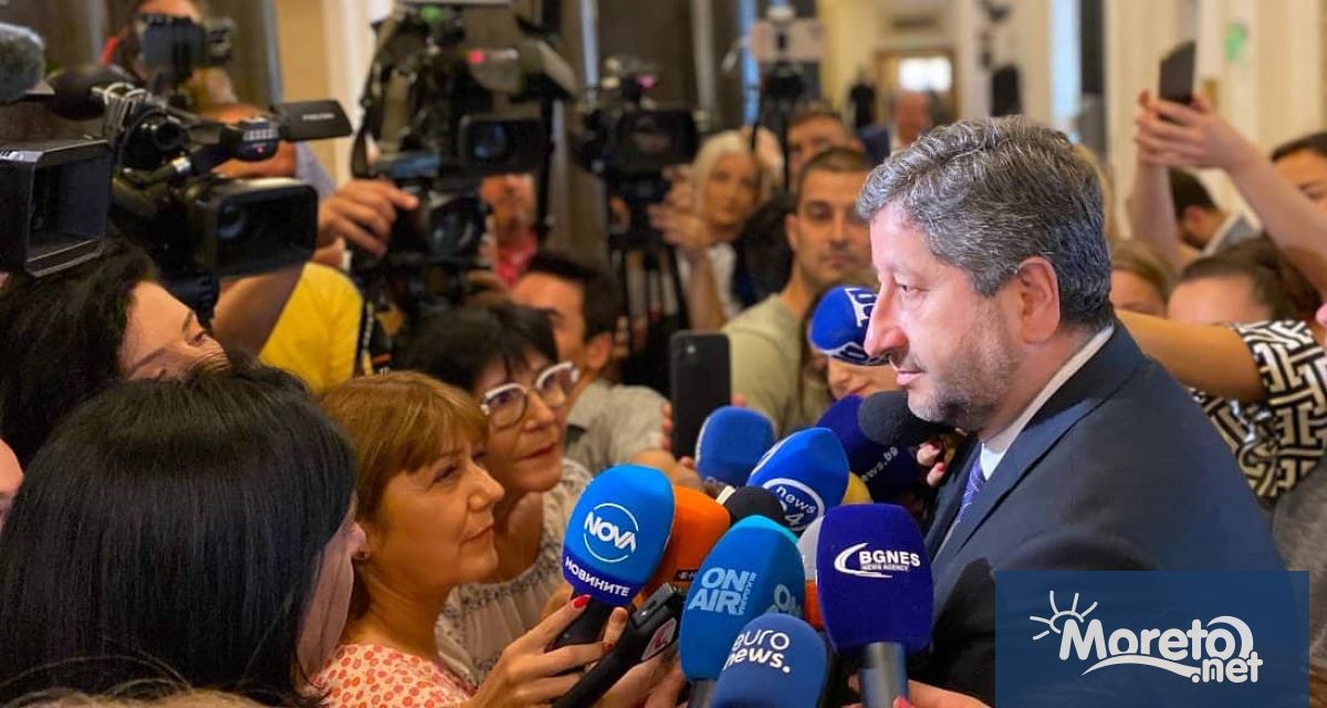 Ротация на председателския пост в парламента между кандидатите на двете