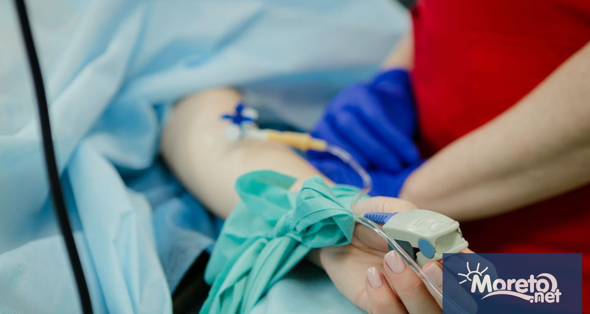 Общо 2297 пациенти с исхемичен инсулт са преминали през трите