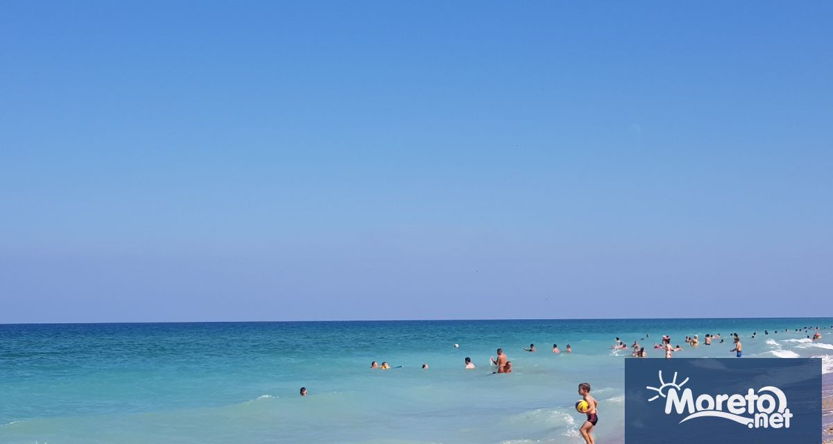 В петък над Черноморието ще е предимно слънчево Ще духа