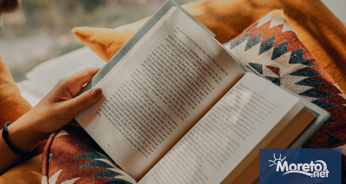 Двама утвърдени писатели от Нова Зеландия бяха отстранени от надпреварата